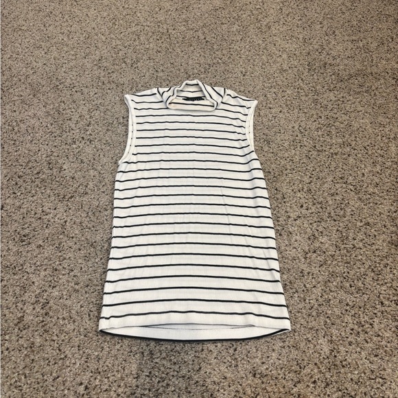 Evereve Sanctuary Black and White Striped Tank Top - Picture 1 of 3